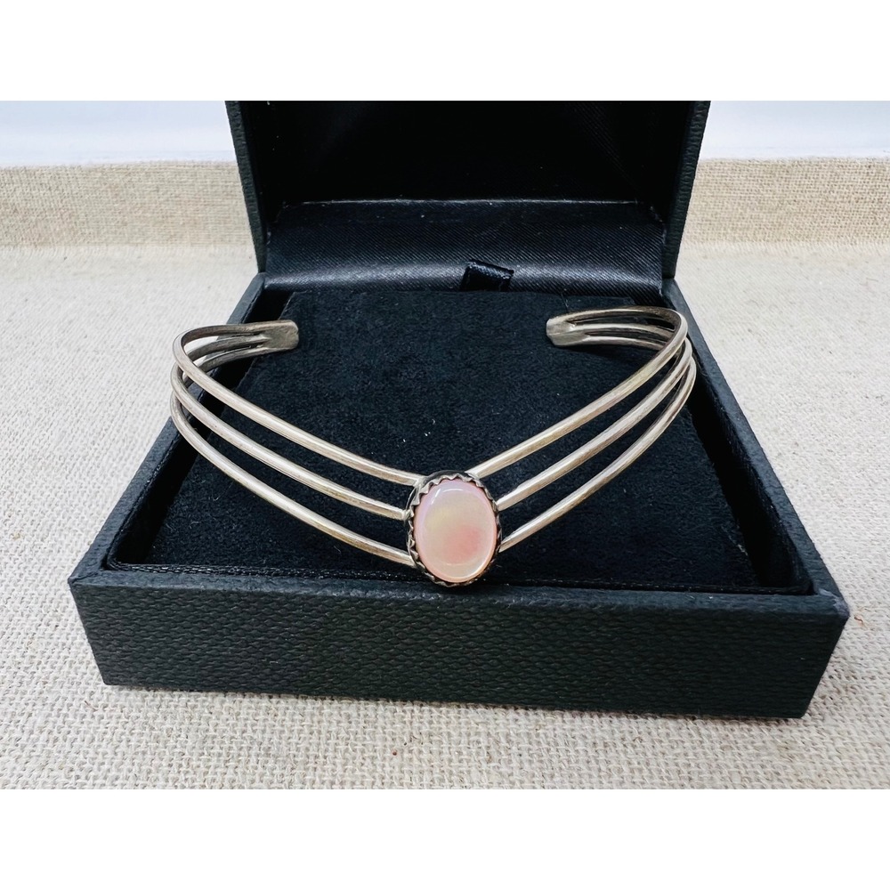Vintage Navajo Sterling Silver Pink Mother of Pearl Triple Wire Cuff Bracelet